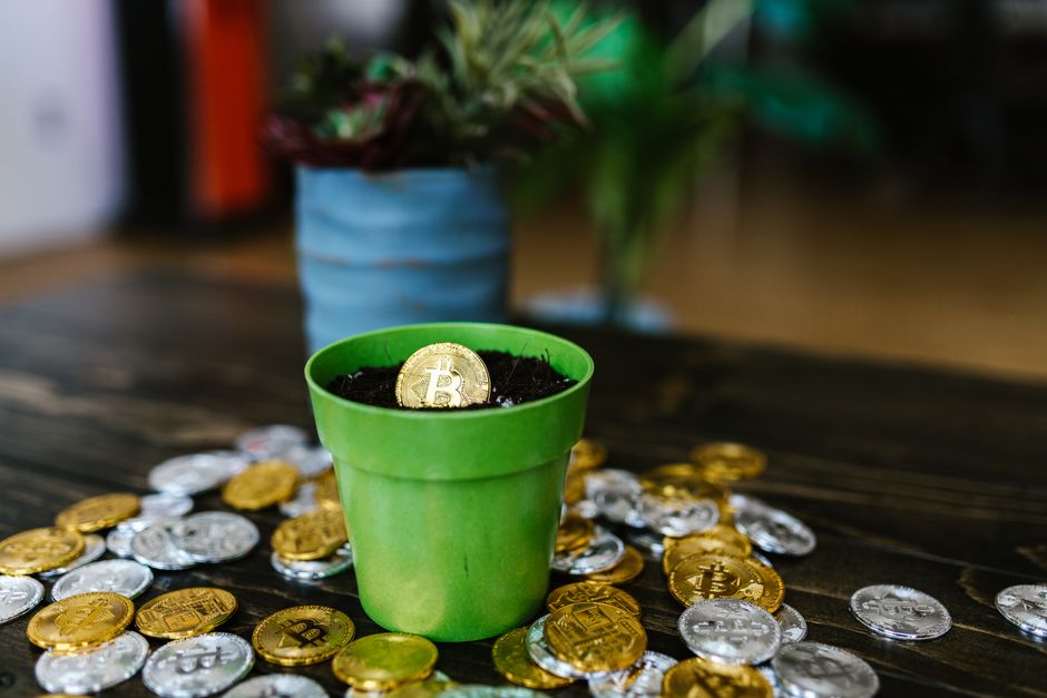 Cash and Carry Trade Crypto: Yield & Math Guide